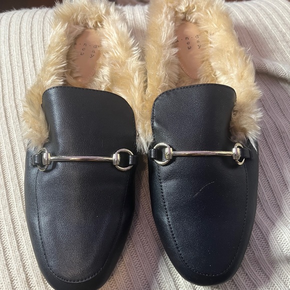 Slides - Picture 6 of 6